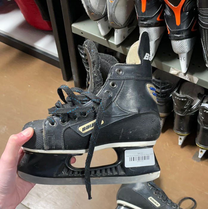 Used Bauer Supreme 1000 3D Player Skates