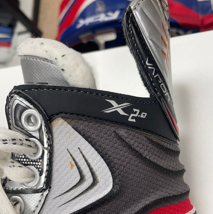 Used Bauer Vapor x2.0 2.5D Player Skates