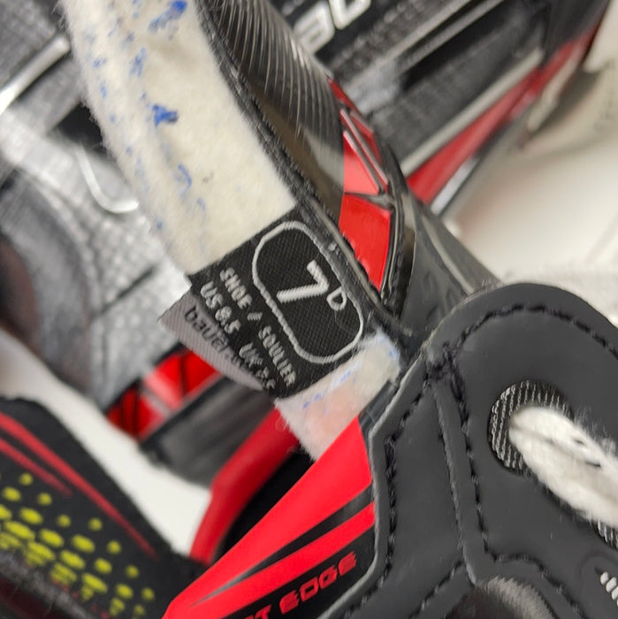 Used Bauer Vapor 2x 7D Senior Skates