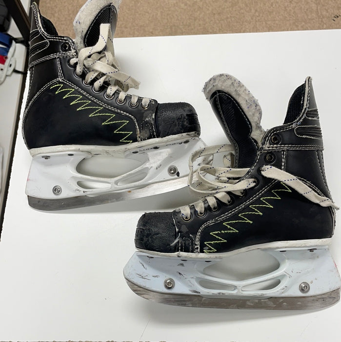 Used Graf Supra 735 1D Player Skates