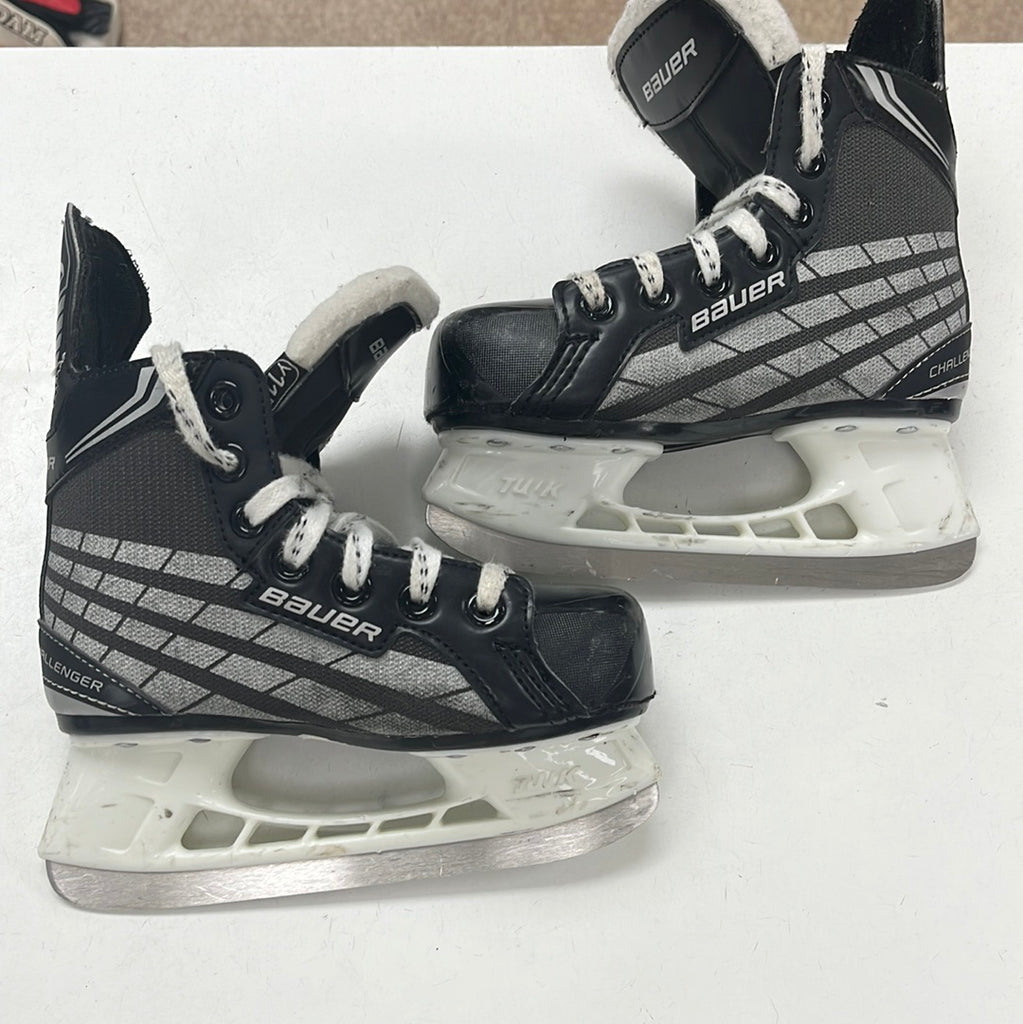 Used Bauer Challenger Youth 11D Player Skates Crow's Sports