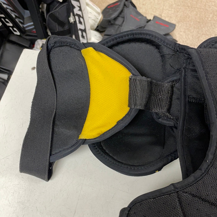 Used Easton Stealth 75S Junior Medium Shoulder Pads
