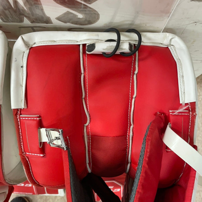 Used CCM Extreme Flex 4.9 33”+1” Goalie Pads