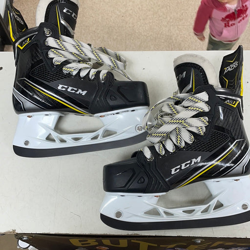 Used CCM SuperTacks AS1 3D Player Skates