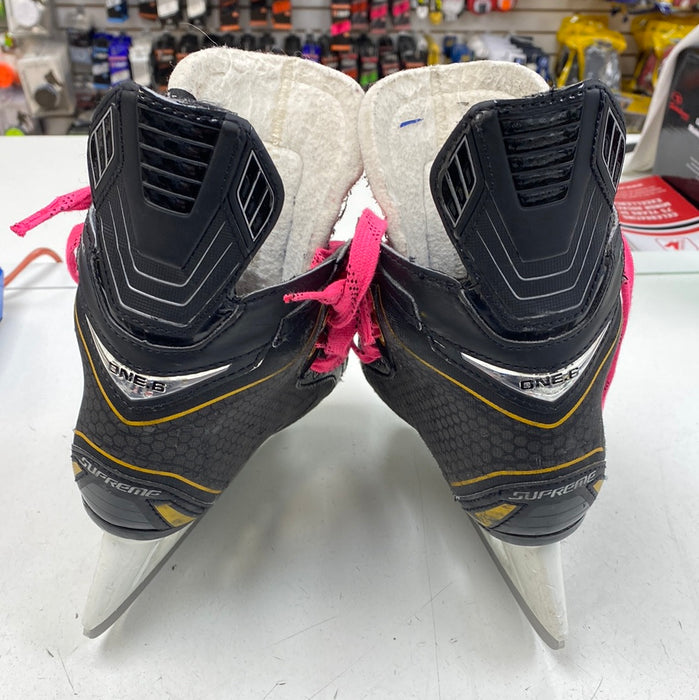 Used Bauer Supreme One.6 Youth 13.5 Skates