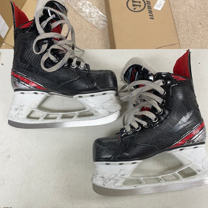 Used Bauer x2.5 1D Player Skates