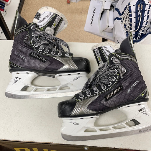 Used Bauer Vapor x60 LE 4.5D Player Skates