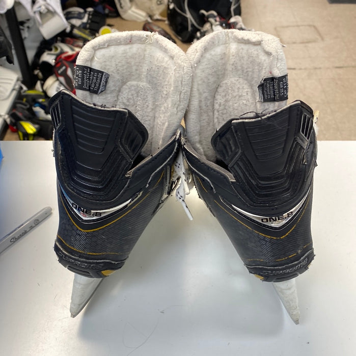 Used Bauer Supreme One.6 2.0 D Skates