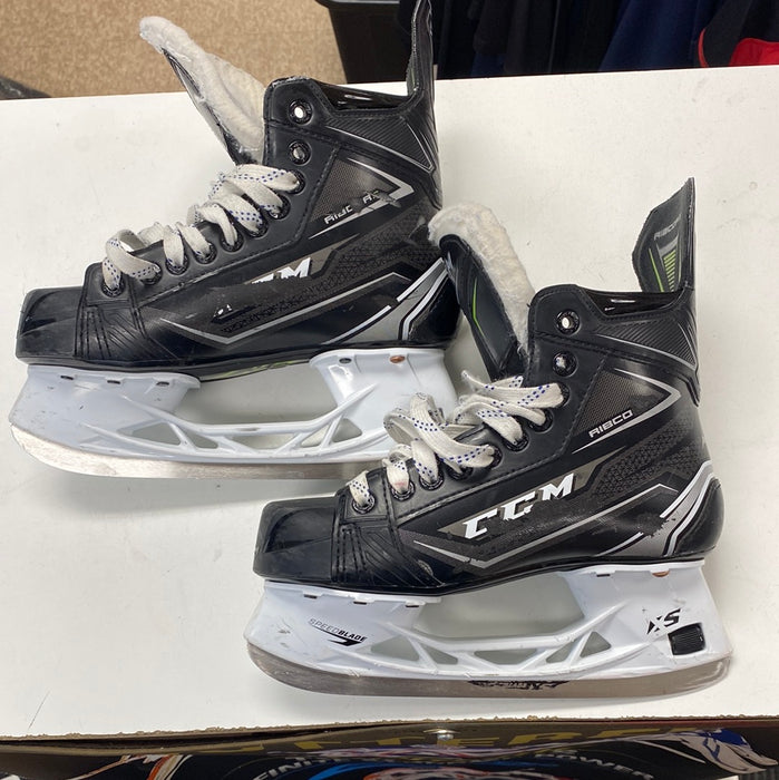 Used CCM Ribcore 76K 4 D Skates