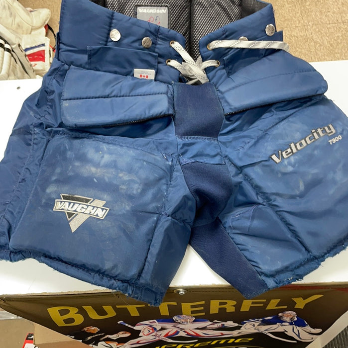 Used Vaughn Velocity 7300 Junior Medium Goalie Pants