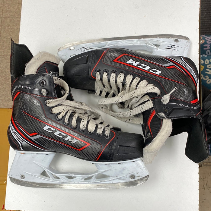 Used CCM JetSpeed FT360 9 D Skates