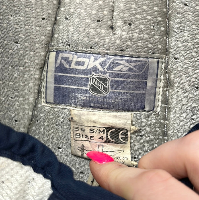 Used Reebok 5K Senior Small/Medium Shoulder Protector