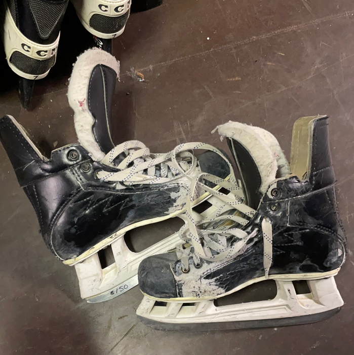 Used Graf Ultra 703 7D Player Skates