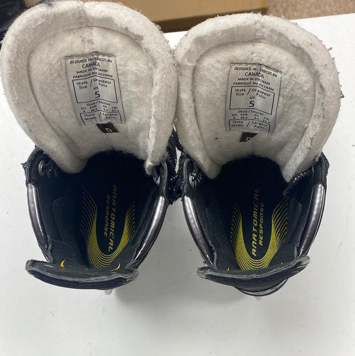 Used CCM Tacks 9080 5D Skates