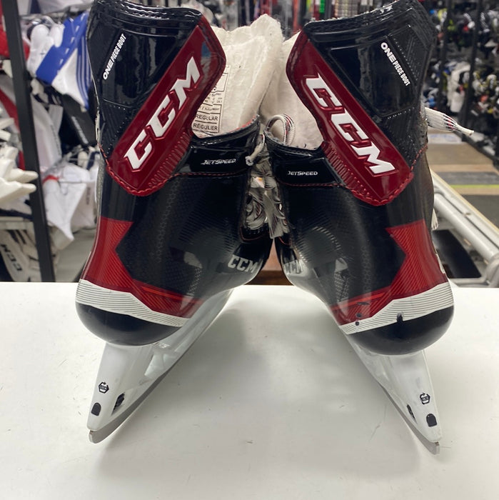 Used CCM JetSpeed FT475 9.5 D Skates