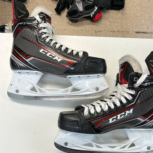 Used CCM Jetspeed FT390 9.5D Player Skates