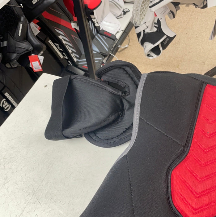 Used CCM QLT250 Shoulder Pads Junior Medium