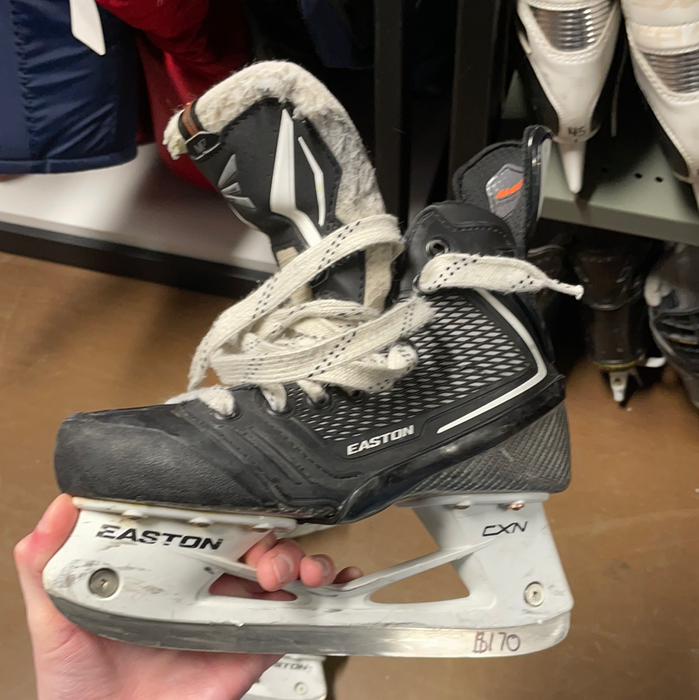 Used Easton Mako M7 4.5D Player Skates