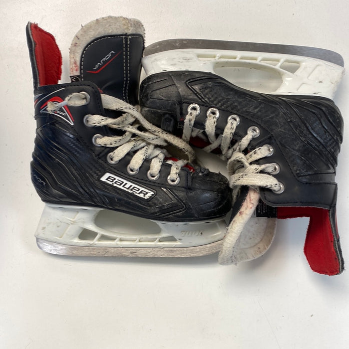 Used Bauer Vapor x300 Youth 11D Skates