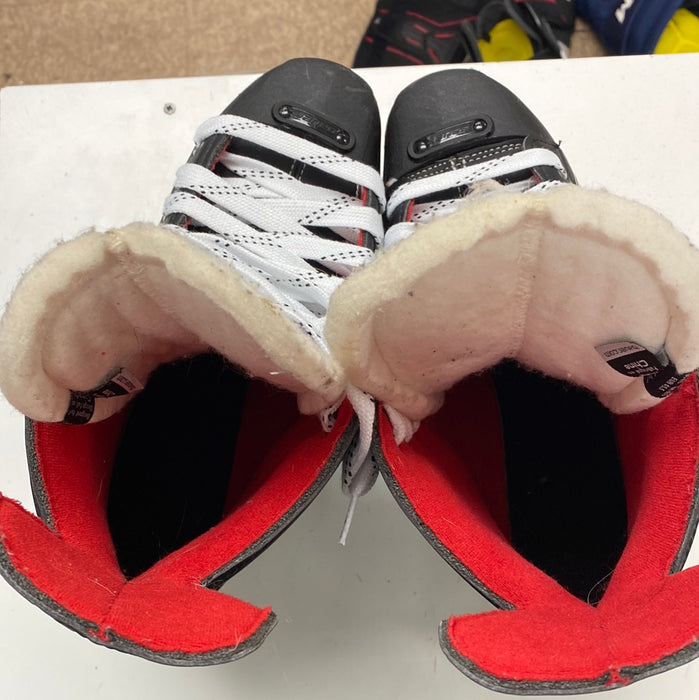 Used Bauer Vapor x300 Size 10 Skates