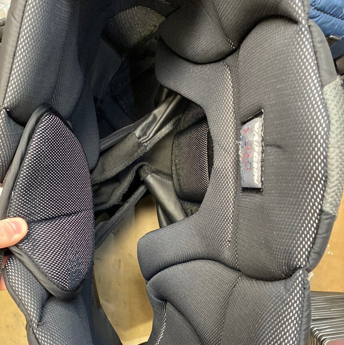 Used Vaughn Velocity V7 Pro XF Senior Large Pants