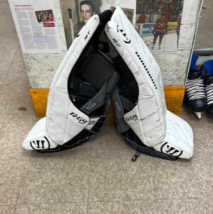 Used Warrior R/G4 Intermediate 30” + 1” Goal Pad