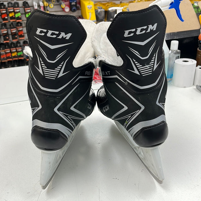 Used CCM Ribcor XT 7 Skate
