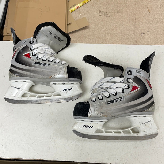 Used Nike Bauer Vapor IX 11D Youth Skates