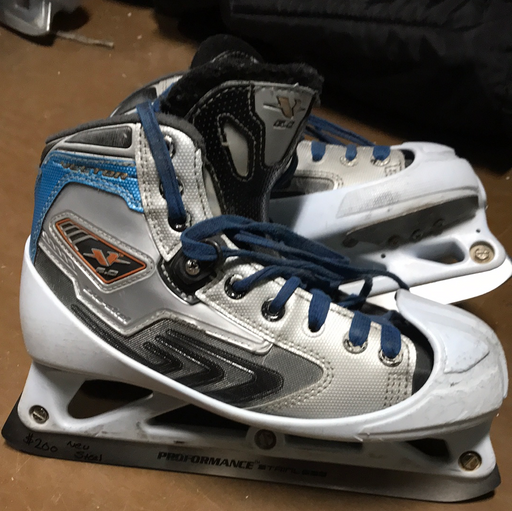 Used CCM Vector 6.0 4D Goal Skates
