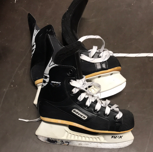 Used Bauer Impact 100 2D Skates