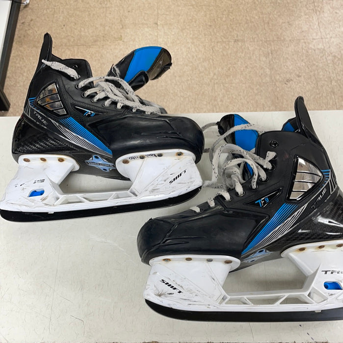 Used True TF9 6D Player Skates