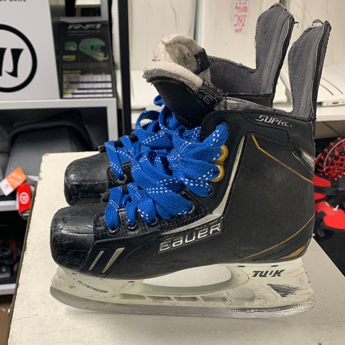 Used Bauer Supreme One.6 Player Skates 3D