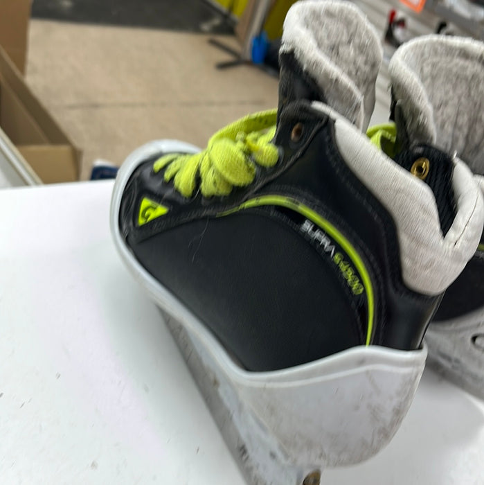 Used Graf Supra 4500 4D Goalie Skate