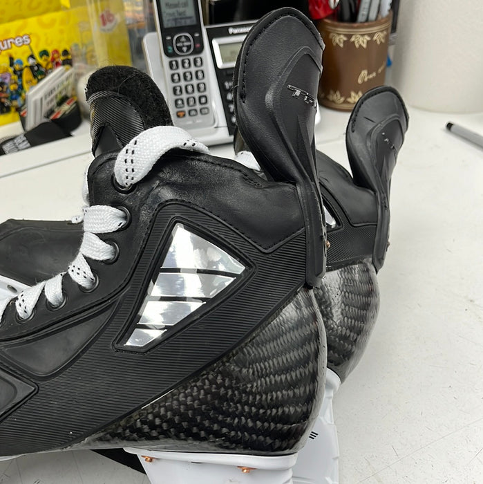 Used True Custom 5.5 Skate