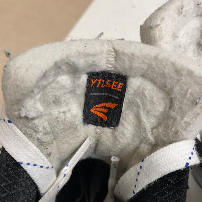 Used Easton Mako 11.5EE Youth Skates