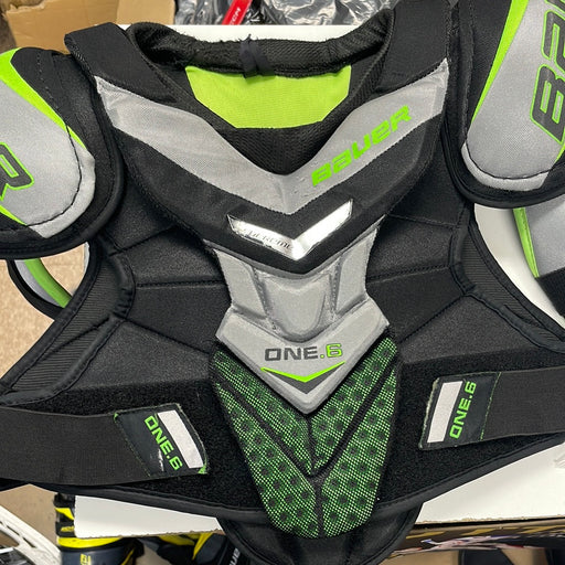 Used Bauer Supreme One.6 Senior Medium Shoulder Pads
