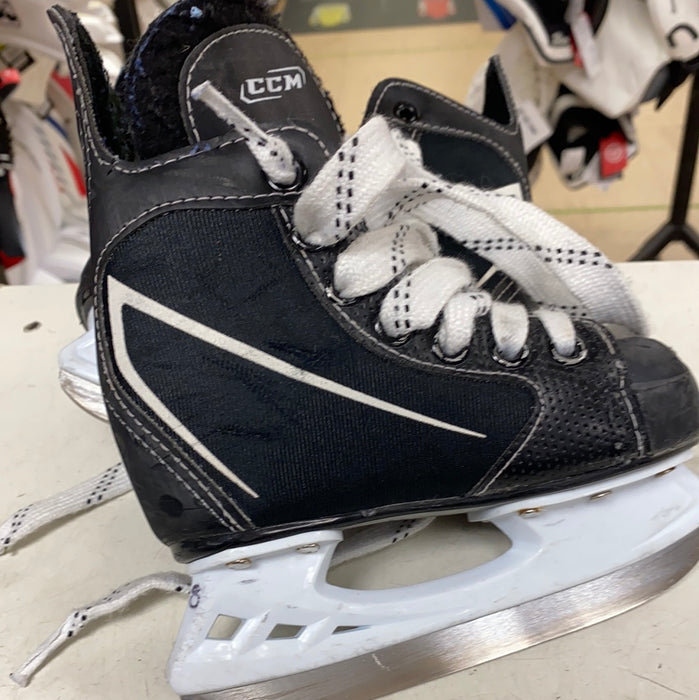 Used CCM Intruder Skates Y8D