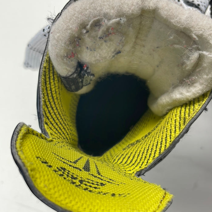 Used Bauer Supreme 2S 13D Youth Skates