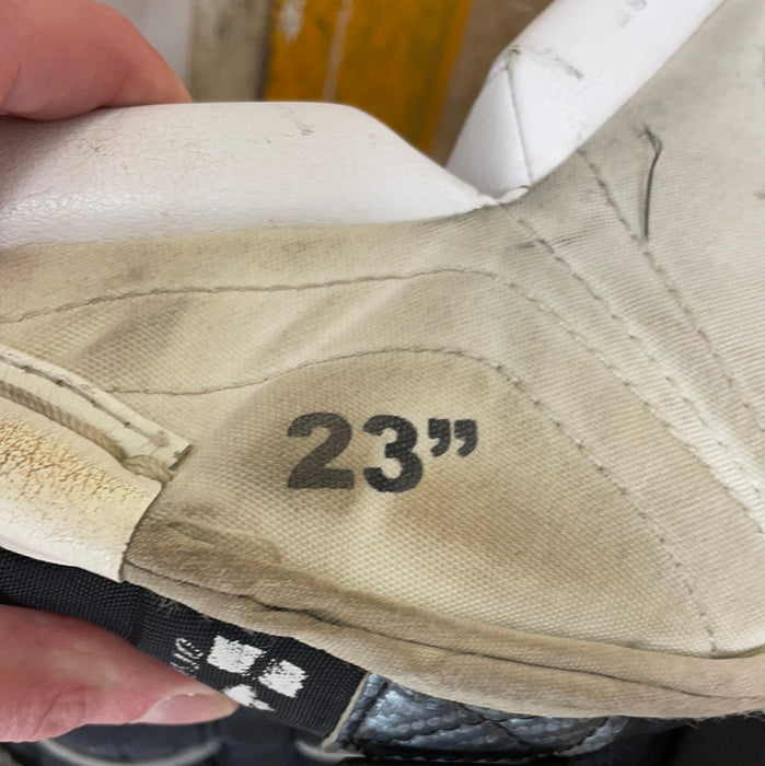 Used Brian’s NetZero 23” Goalie Pads