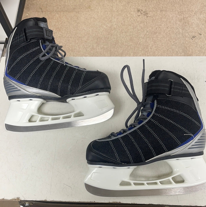 Used Bauer Recreational 4D Skates