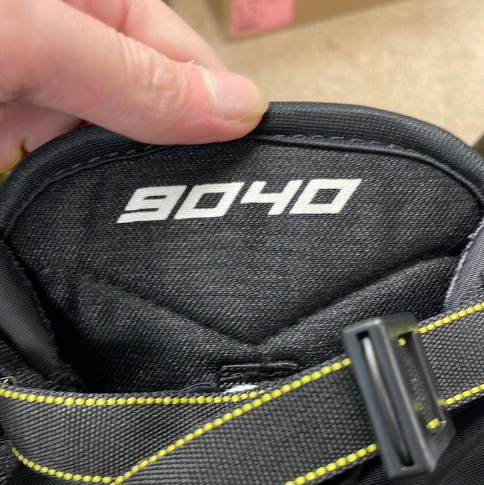 Used CCM SuperTacks 9040 Junior Medium Pants