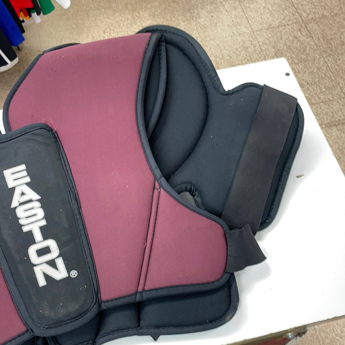 Used Easton Catalyst X-Treme Senior Extra Large Shoulder Pads