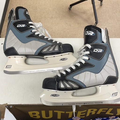 Used D&R 300 11D Player Skates