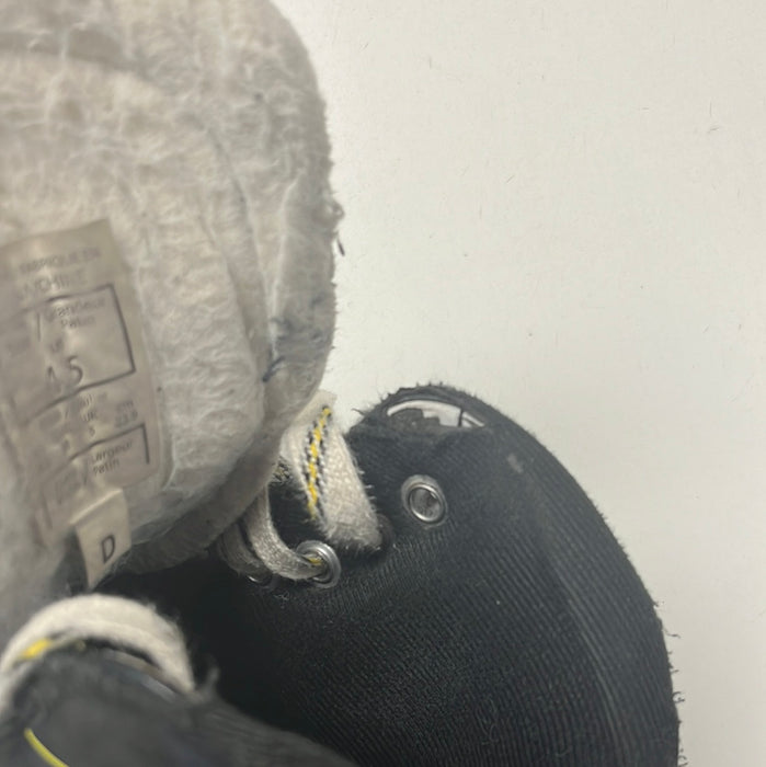 Used Bauer Tacks 4092 4.5 Goal Skate