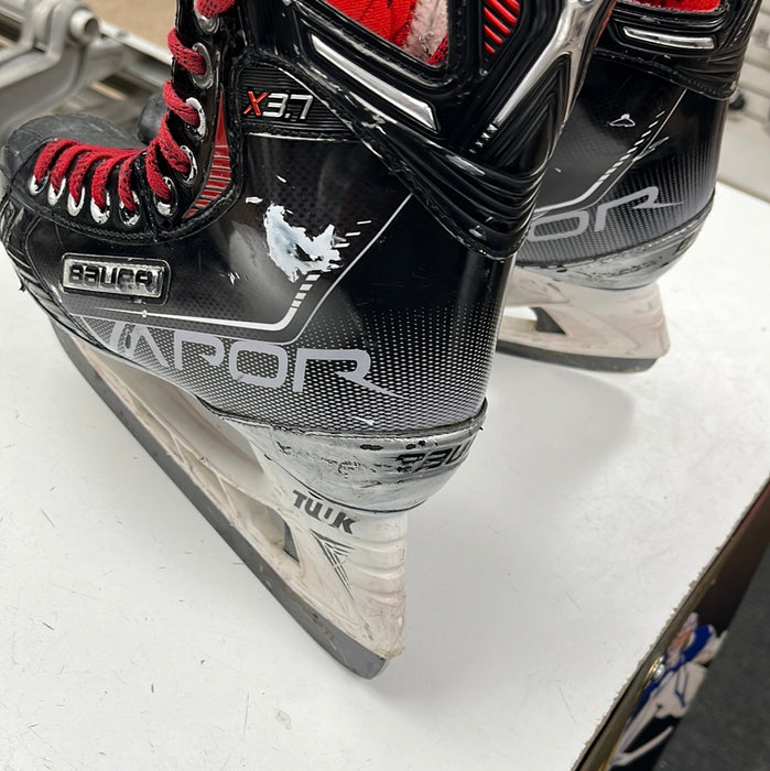 Used Bauer Vapor X3.7 7.5D Player Skate