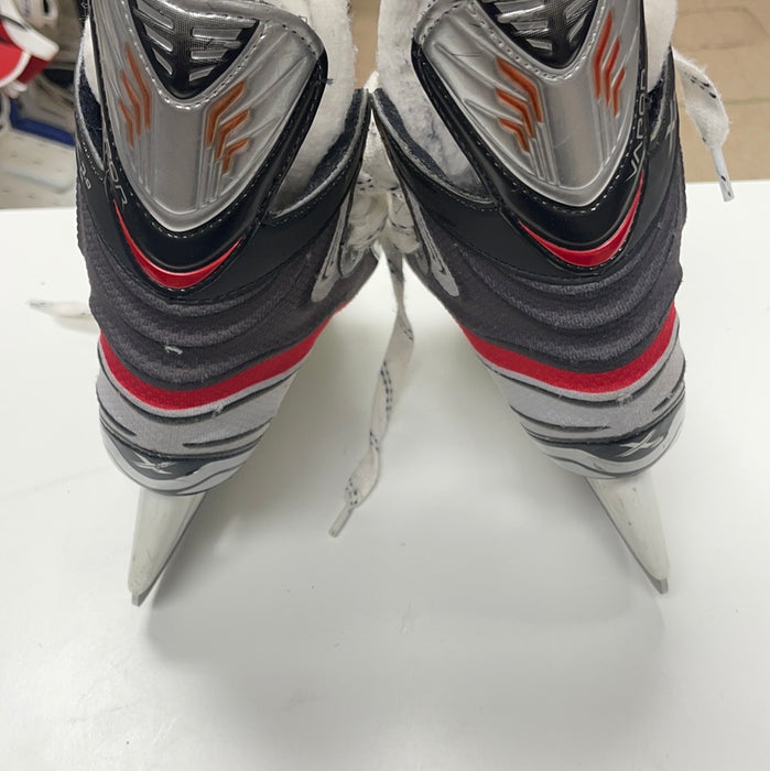 Used Bauer Vapor x2.0 2.5D Player Skates