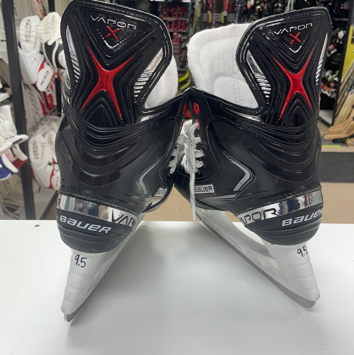 Used Bauer Vapor x3.5 9.5D Player Skates