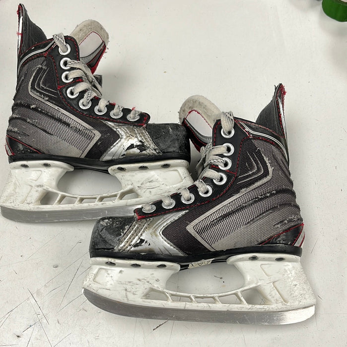 Used Bauer Vapor X60 11D Youth Player Skate