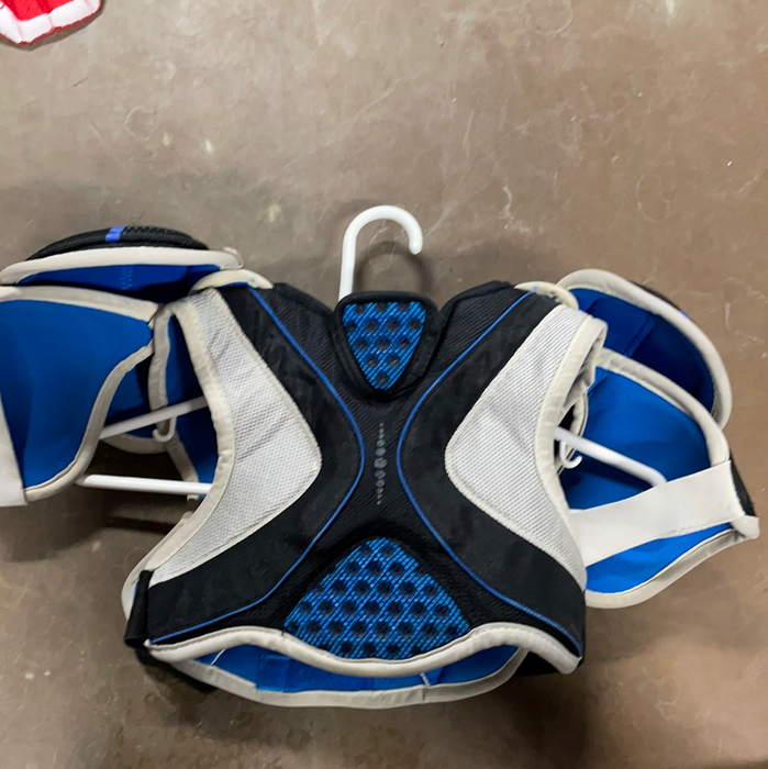 Used Bauer One35 Junior Small Shoulder Pads