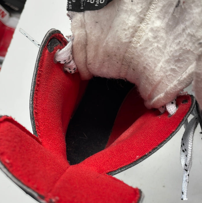 Used Bauer Vapor x300 3D Player Skates